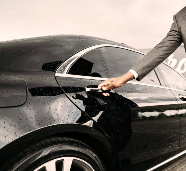 Private airport transfer service for Rembrandt Residences Bangkok guests arriving at Bangkok airports